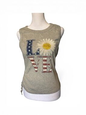 Self Esteem Grey Tank Top with Patriotic 'LOVE' Daisy Graphic